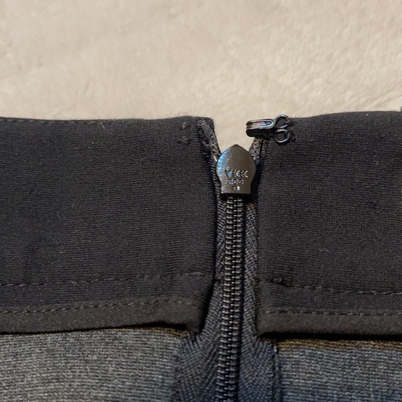 Ann Taylor LOFT Black/Gray Pencil Skirt, Size 8 - Picture 13 of 14